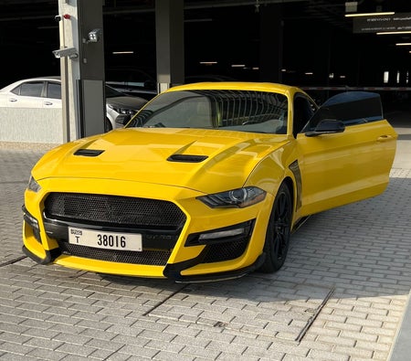 Ford Mustang EcoBoost Premium Fastback  2018, photo 1 of 4